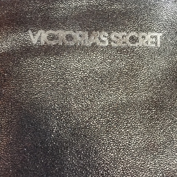 Victoria’s Secret Metallic Cosmetic Pouch - Picture 3 of 7